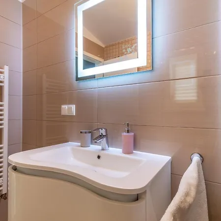 Apartments Kapetan Trogir Exterior photo